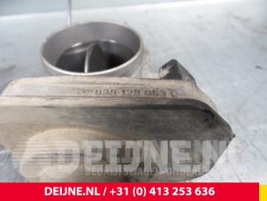 Volkswagen Caddy Gasklephuis O64294 foto 3