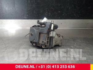 Citroen Nemo Gasklephuis O64425 foto 2