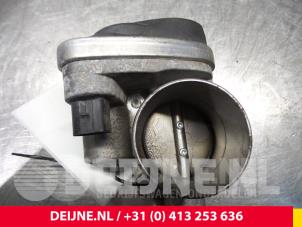 Renault Clio Gasklephuis O64491 foto 2