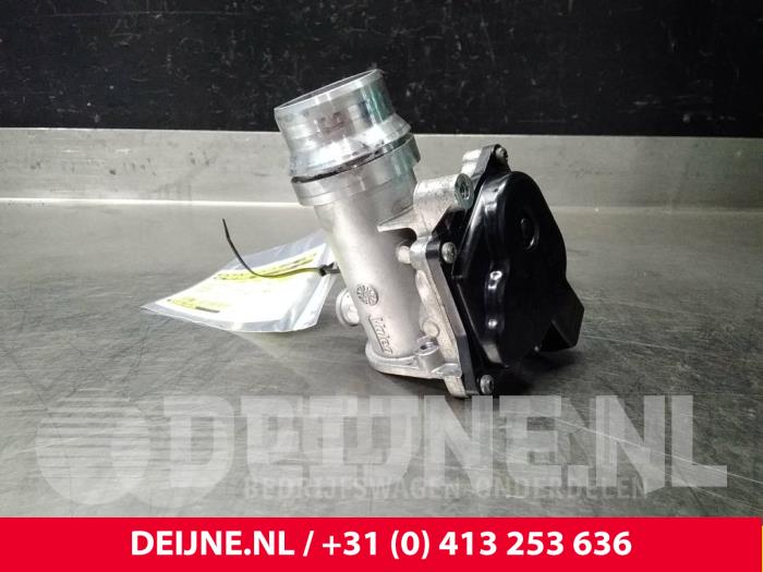 Gebruikte Gasklephuis Renault Kangoo Express (FW) 1.5 dCi 90 FAP Prijs € 18,15 Inclusief btw aangeboden door van Deijne Onderdelen Uden B.V.