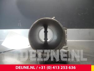 Renault Kangoo Throttle body O64495 photo 3