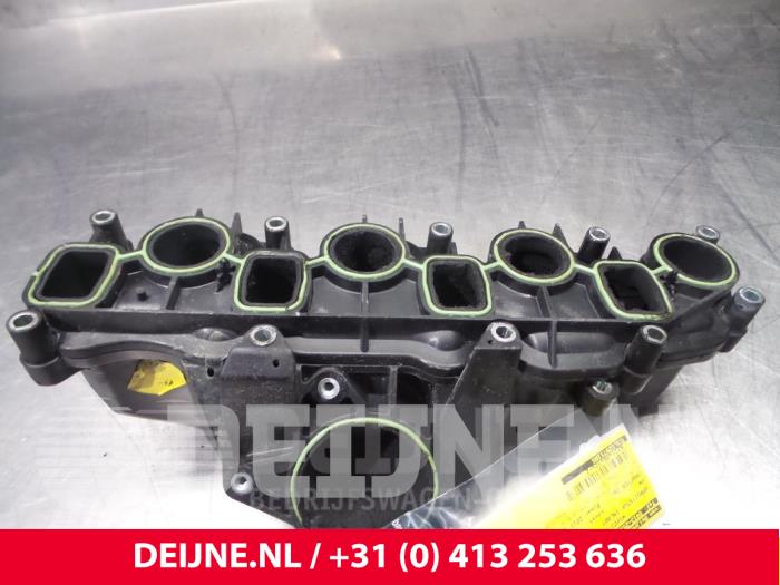 Volkswagen Crafter Inlaatspruitstuk O64541