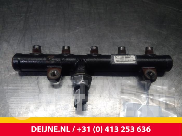 Peugeot Expert Galerij (Injectie) O64681