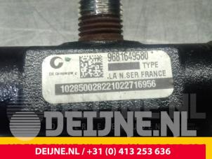 Peugeot Expert Fuel injector nozzle O64681 photo 3