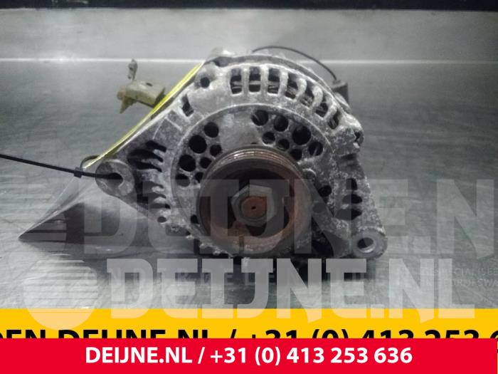 Gebruikte Dynamo Nissan Vanette (C23) 1.6 E/Cargo 16V Prijs € 30,25 Inclusief btw aangeboden door van Deijne Onderdelen Uden B.V.