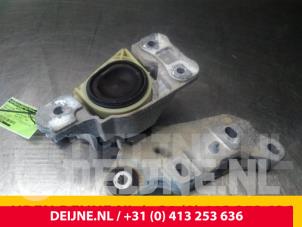 Mercedes Vito Motorlager O66335 foto 3