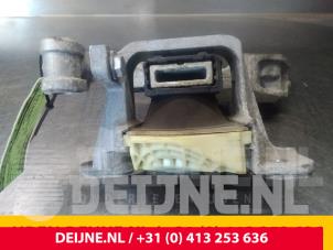 Mercedes Vito Motorlager O66335 foto 2