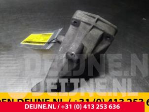 Mercedes Sprinter Engine mount O66341 photo 2