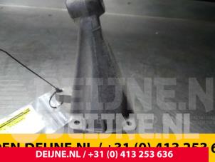 Gebruikte Motorsteun Mercedes Sprinter 3,5t (906.63) 315 CDI 16V Prijs € 12,10 Inclusief btw aangeboden door van Deijne Onderdelen Uden B.V.