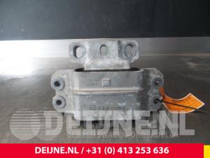 Gebruikte Motorsteun Volkswagen Caddy III (2KA,2KH,2CA,2CH) 1.6 TDI 16V Prijs € 24,20 Inclusief btw aangeboden door van Deijne Onderdelen Uden B.V.