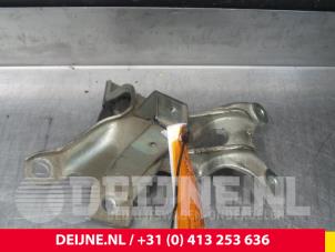 Gebruikte Motorrubber Fiat Doblo Cargo (223) 1.9 JTD Multijet Prijs € 48,40 Inclusief btw aangeboden door van Deijne Onderdelen Uden B.V.