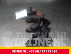 Hyundai H200 Abgaskrümmer O67150 foto 3