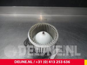 Citroen Nemo Heating and ventilation fan motor O67390 photo 2