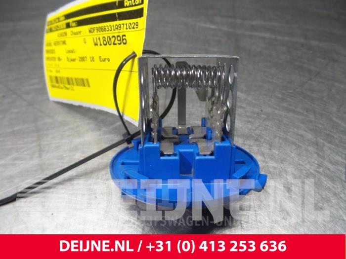 Mercedes Sprinter Kachel Weerstand O67510