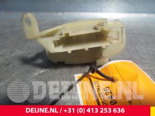 Opel Movano Heater resistor O67523 photo 2