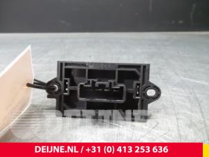 Nissan NV200 Heizung Widerstand O67587 foto 2