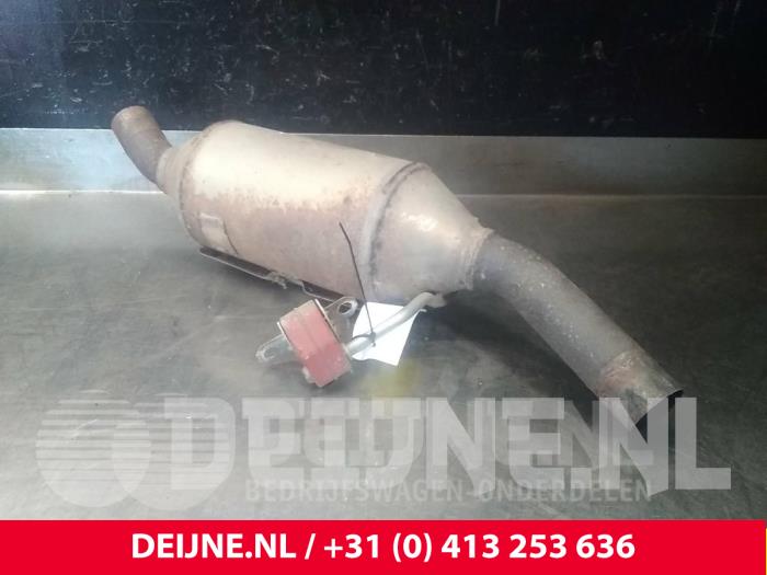 Gebruikte Katalysator Volkswagen Transporter T5 1.9 TDi Prijs € 242,00 Inclusief btw aangeboden door van Deijne Onderdelen Uden B.V.