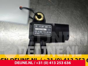Gebruikte Roetfilter sensor Mercedes Vito (447.6) 2.2 116 CDI 16V Prijs € 36,30 Inclusief btw aangeboden door van Deijne Onderdelen Uden B.V.