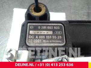 Mercedes Sprinter Rußfilter Sensor O67943 foto 2