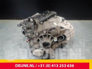 Volkswagen Transporter Versnellingsbak O68634 foto 3