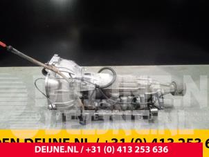 Hyundai H200 Getriebe O68808 foto 2