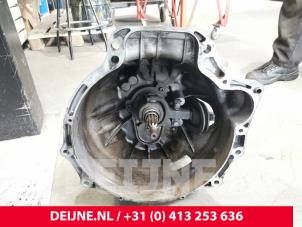 Iveco Daily Gearbox O68852 photo 3