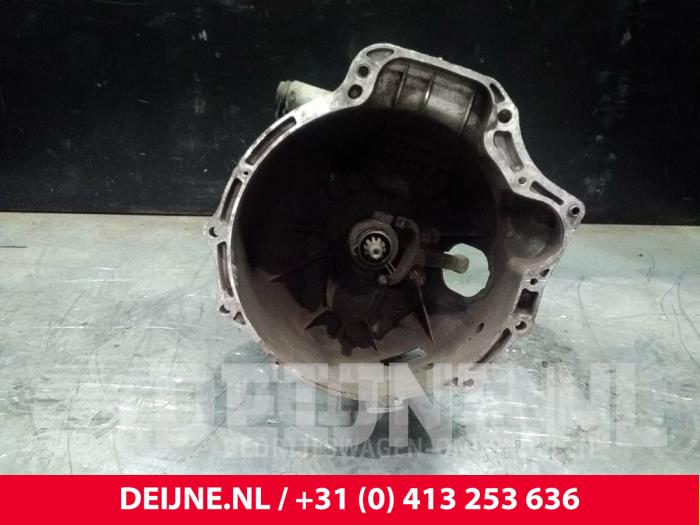 Gebruikte Automaatbak Iveco New Daily III 50C17 Prijs € 968,00 Inclusief btw aangeboden door van Deijne Onderdelen Uden B.V.