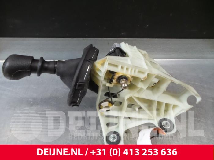 Gebruikte Pook Volkswagen Transporter T5 2.0 TDI DRF Prijs € 48,40 Inclusief btw aangeboden door van Deijne Onderdelen Uden B.V.