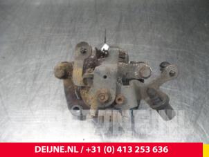 Peugeot Partner Bremszange links hinten O70279 foto 3