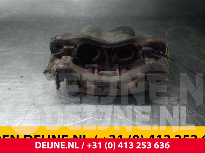 Renault Mascott Bremszange links hinten O70302