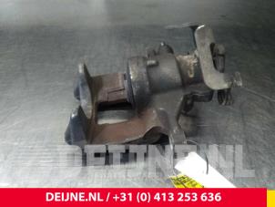Ford Transit Remklauw (Tang) rechts-achter O70347 foto 2