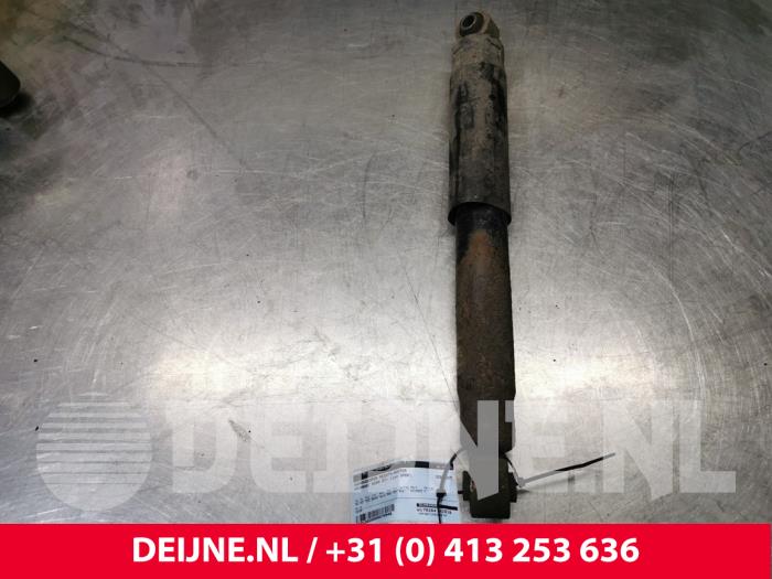 Hyundai H300 Schokdemper rechts-achter O70946
