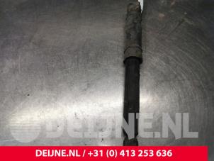 Nissan Primastar Schokdemper rechts-achter O70960 foto 3