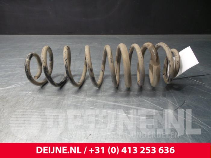 Ford Transit Courier Rear coil spring O71070