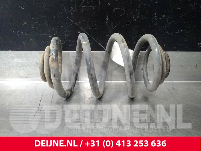 Opel Vivaro Schroefveer achter O71110