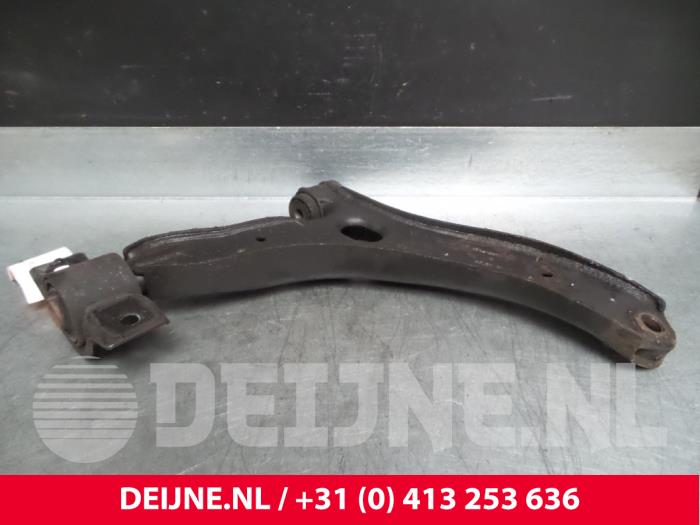 Ford Transit Connect Draagarm onder links-voor O71684