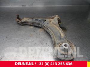 Mercedes Vito Querlenker unten links vorne O71702 foto 2