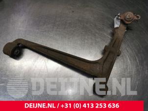 Volkswagen Transporter Draagarm onder links-voor O71759 foto 2