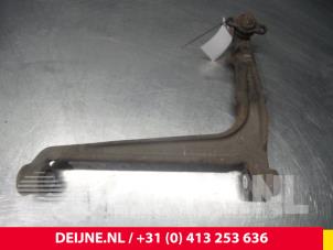 Volkswagen Transporter Querlenker unten links vorne O71762 foto 2