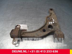Citroen Jumper Draagarm onder links-voor O71842 foto 2