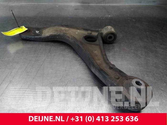 Renault Master Querlenker unten links vorne O71883