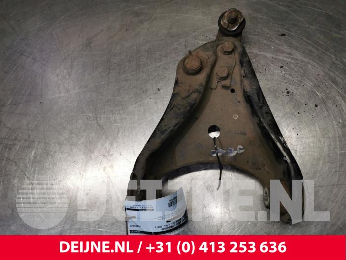 Renault Kangoo Draagarm onder links-voor O71886