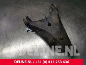 Renault Kangoo Front lower wishbone, left O71886 photo 4