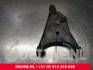 Renault Kangoo Front lower wishbone, left O71886 photo 3