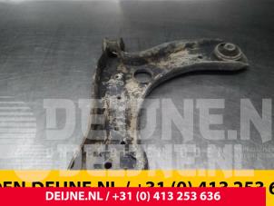 Volkswagen Polo Querlenker unten rechts vorne O71967 foto 3
