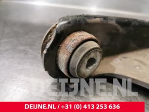 Renault Kangoo Querlenker unten rechts vorne O72097 foto 4