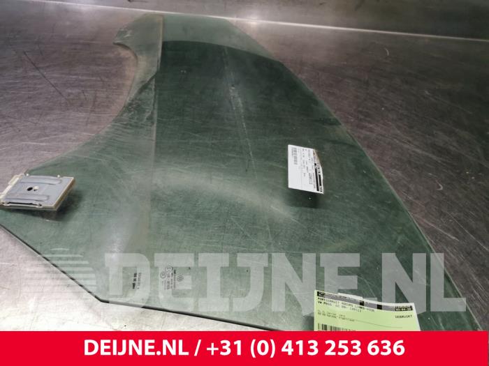 Volkswagen Passat Door window 4-door, front left O36441