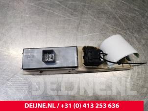 Volkswagen Passat Electric window switch O48478 photo 2