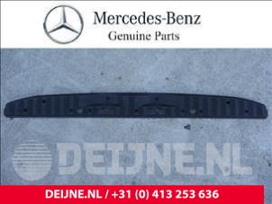 Mercedes Sprinter Afdekplaat diversen O32567 foto 3