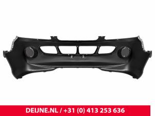 Hyundai H200 Front bumper O32670 photo 2